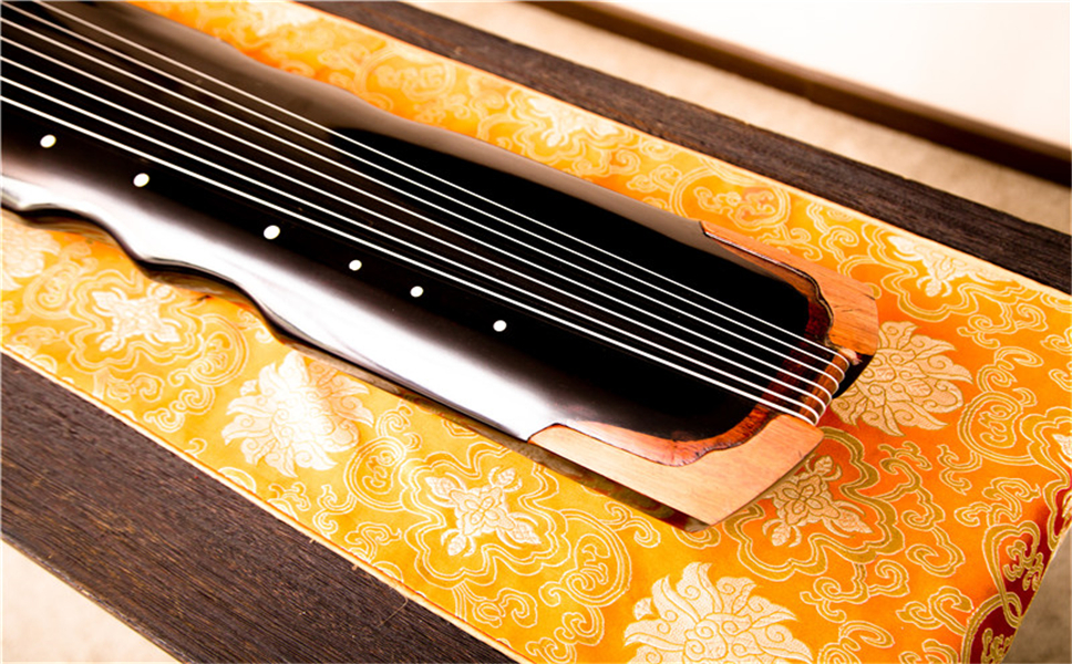 木乙古琴伏羲式的形制与琴体尺寸